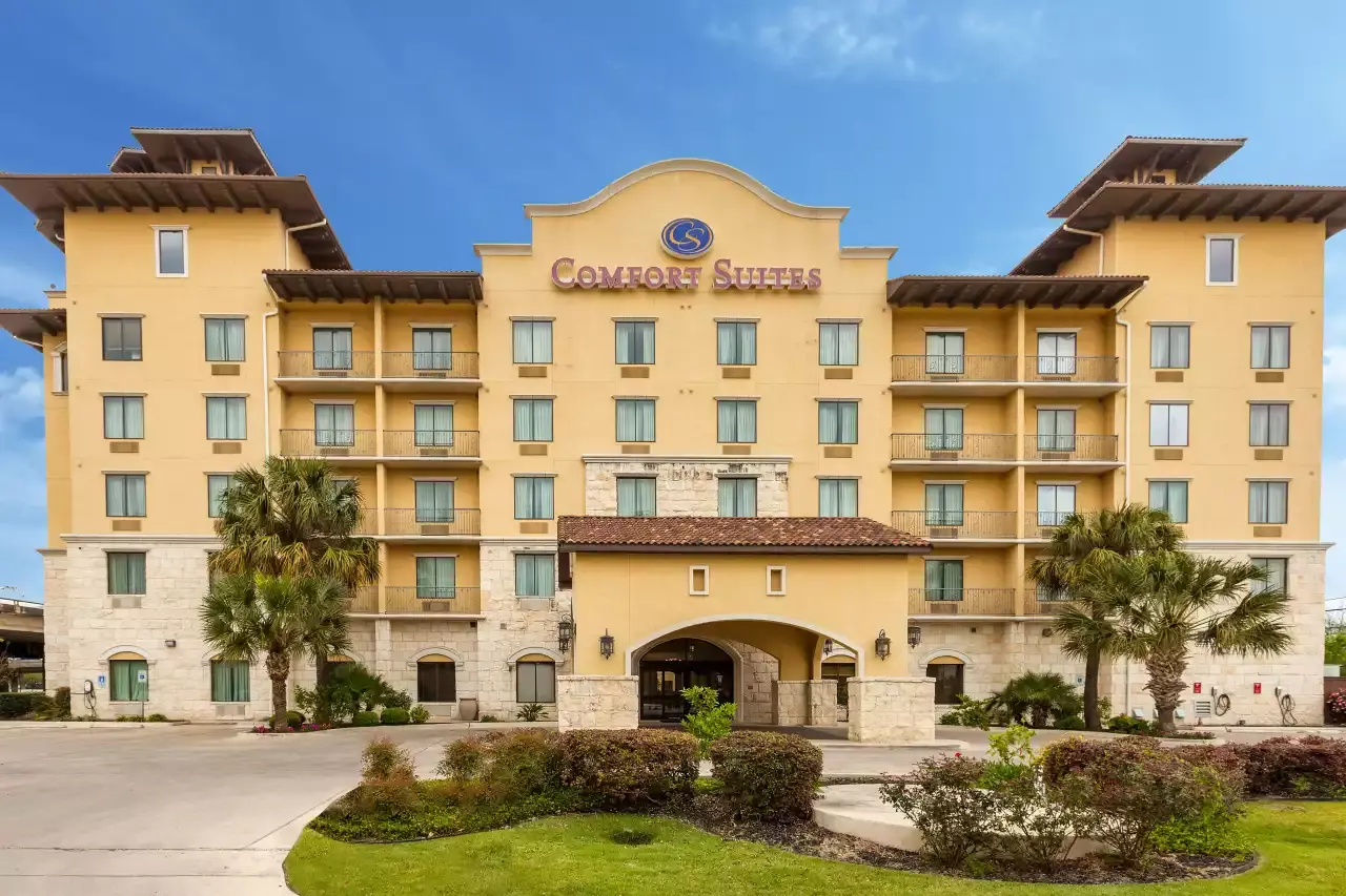 QPM Hotels